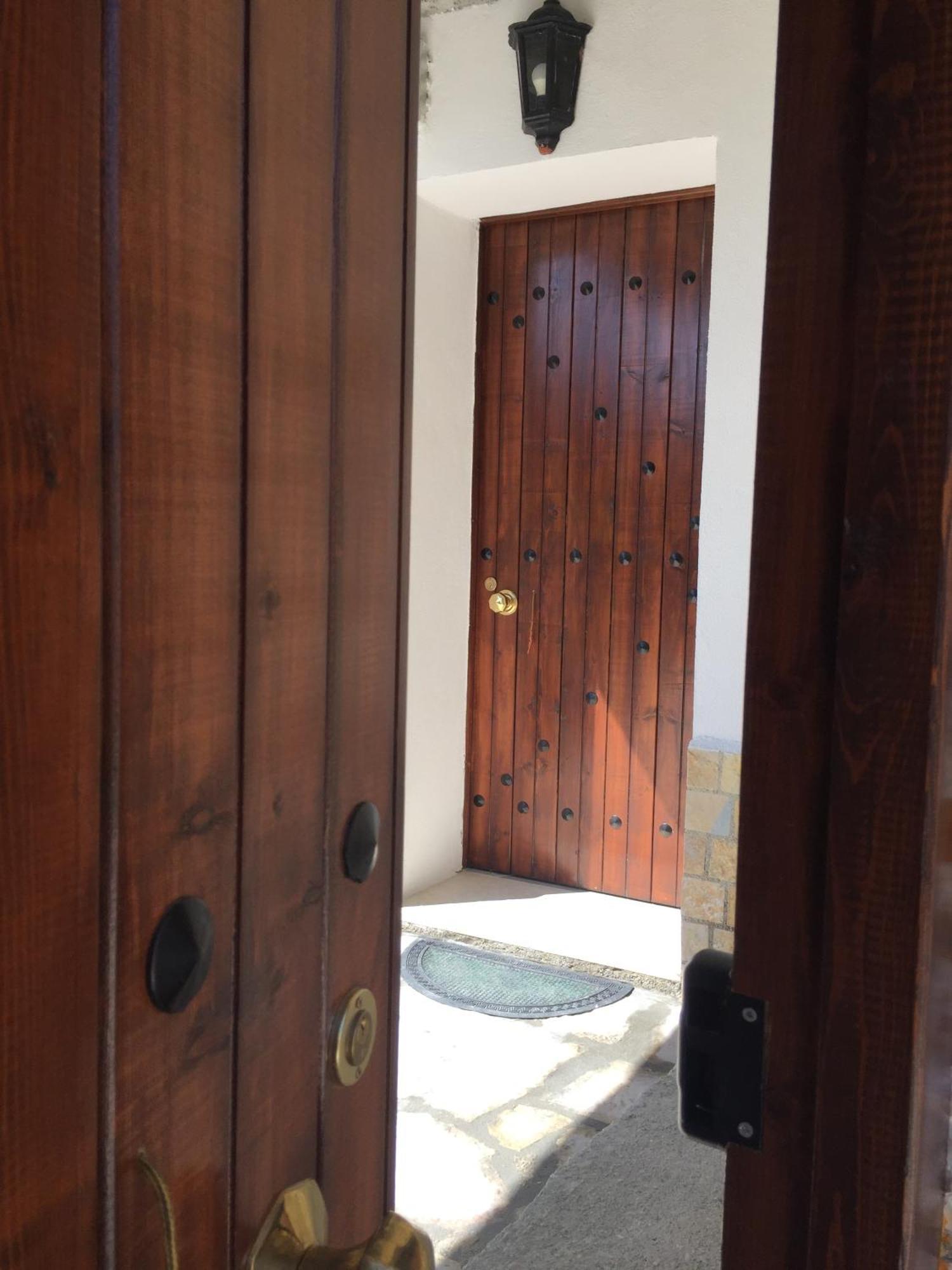 Denis Guesthouse 1930 Gjirokaster Ngoại thất bức ảnh